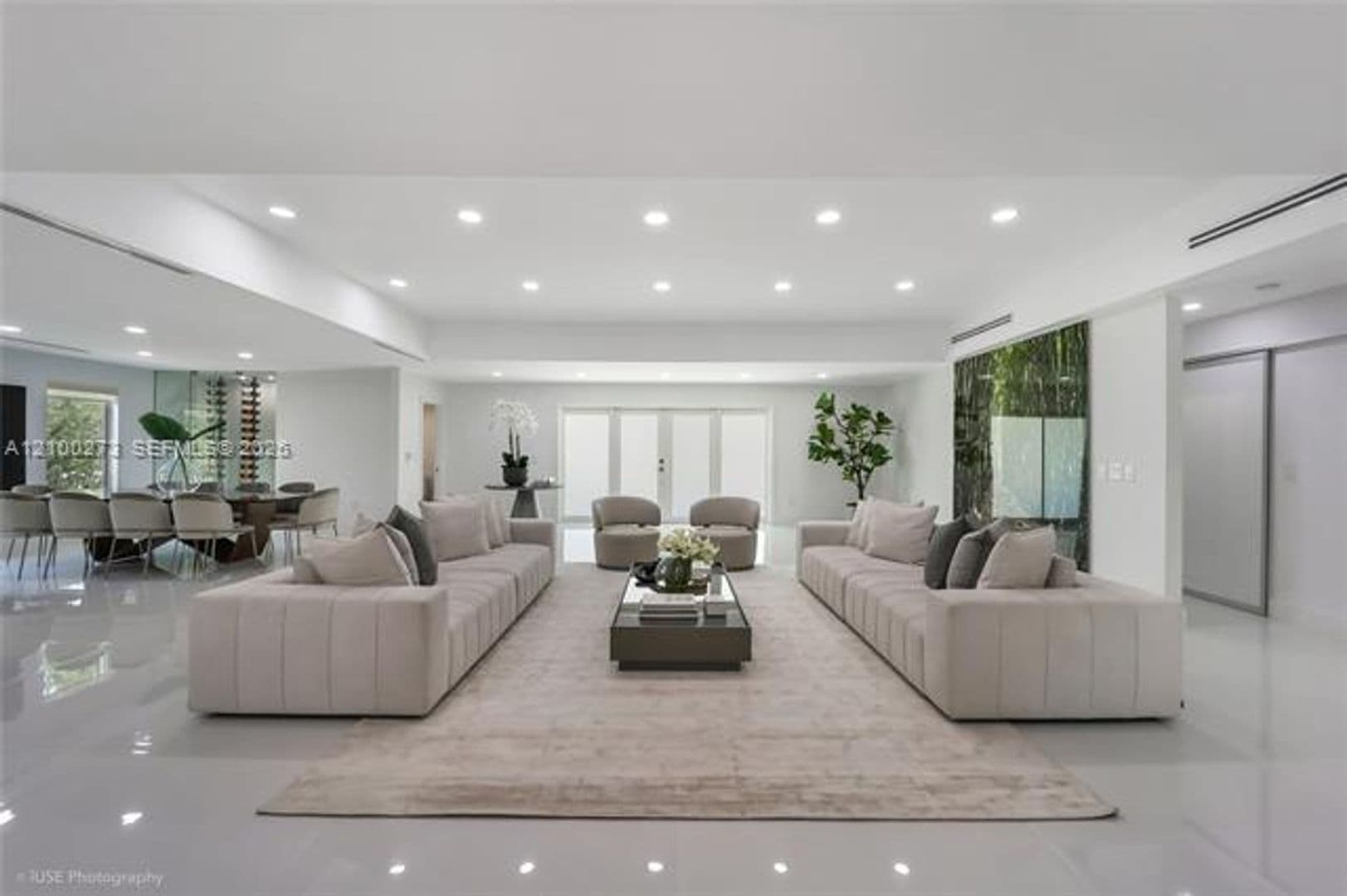 Miami House: 4730 Bay Point Rd # 4730