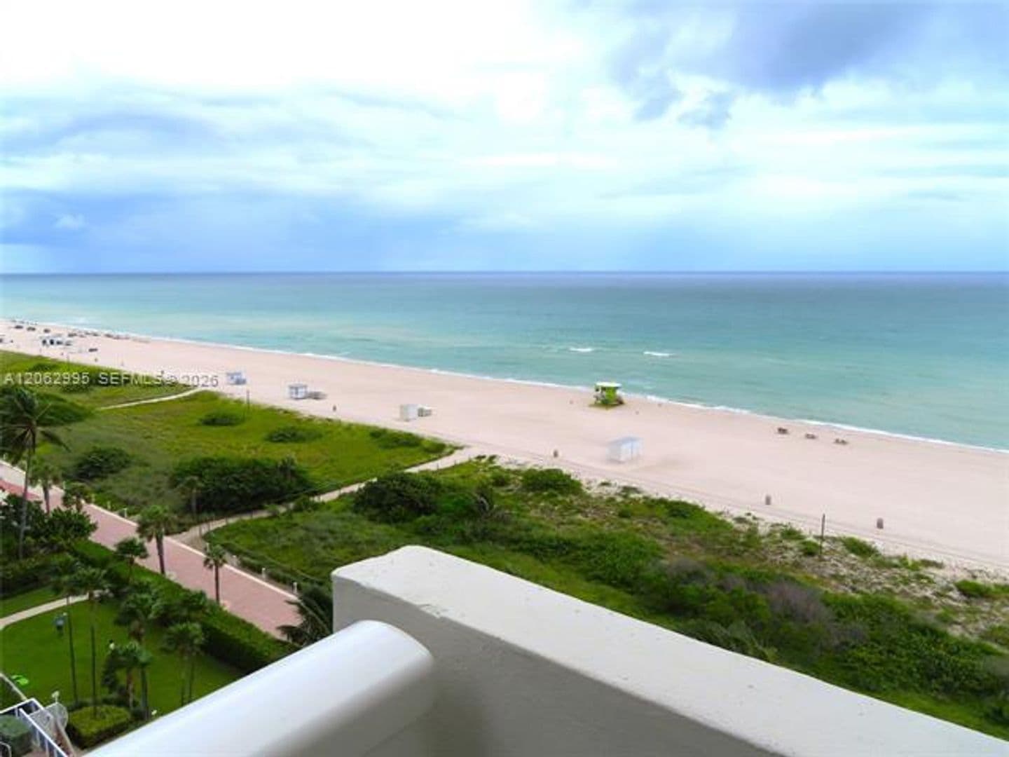 Miami Beach Condo: 5701 Collins Ave cu-919