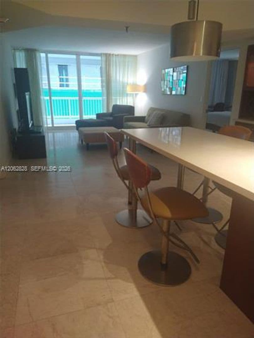 Surfside Condo: 9341 Collins Ave cu-603