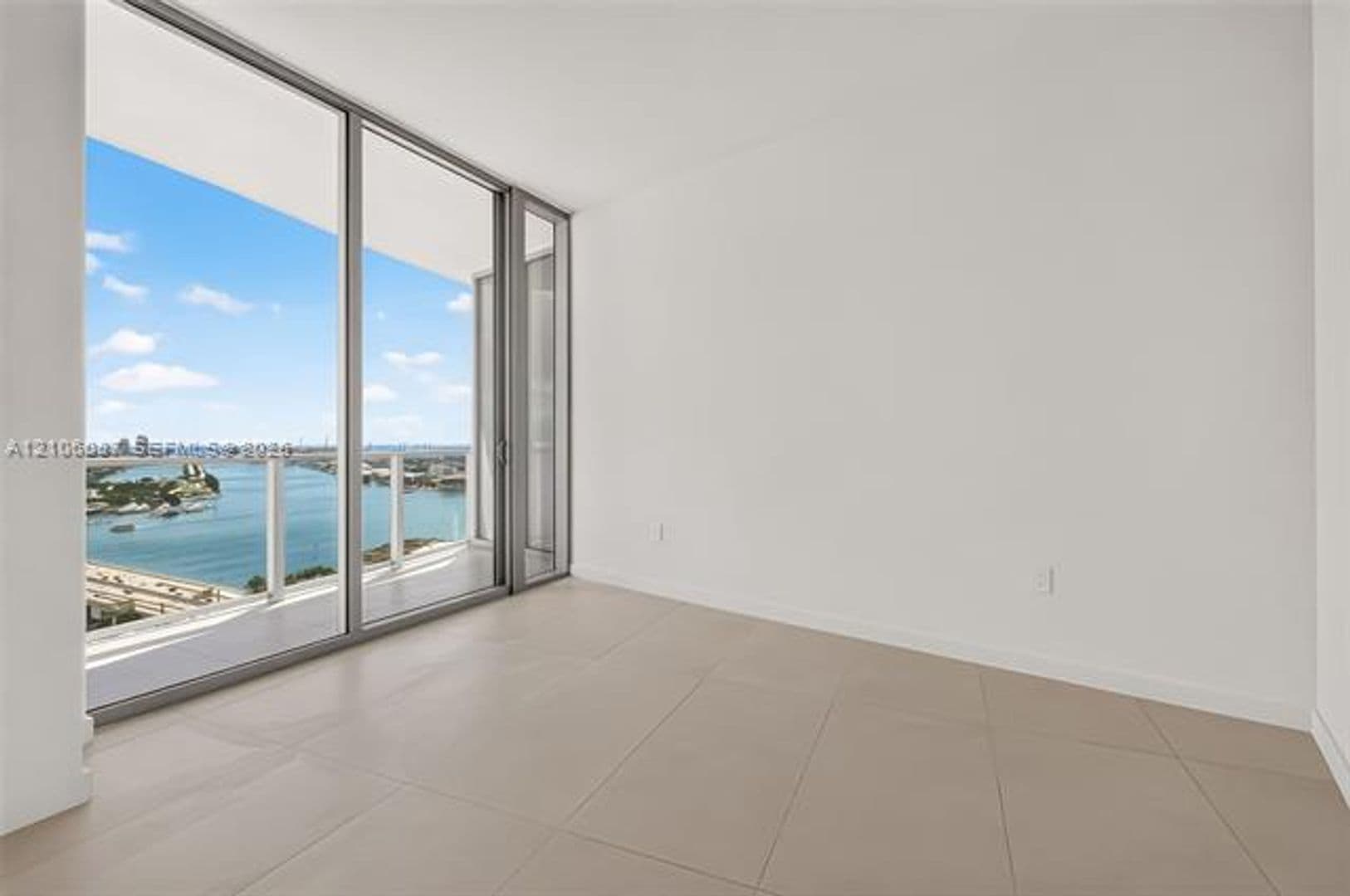 Miami Condo: 1400 Biscayne Blvd cu-2906
