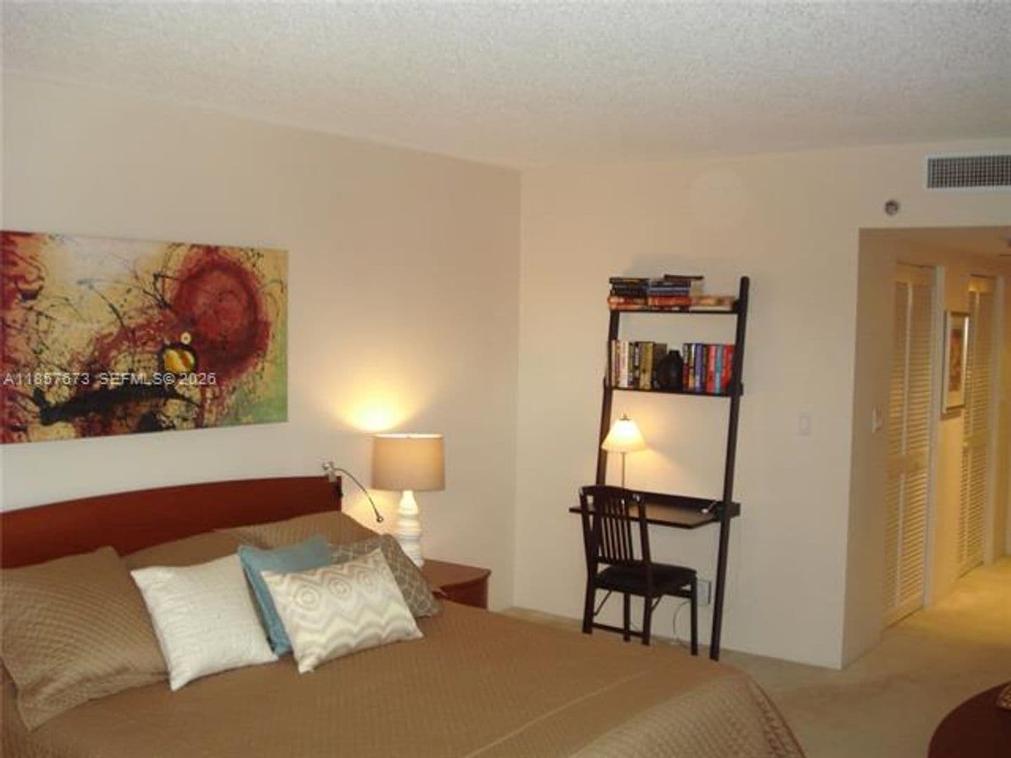 Aventura Condo: 3600 Yacht Club Dr cu-1503