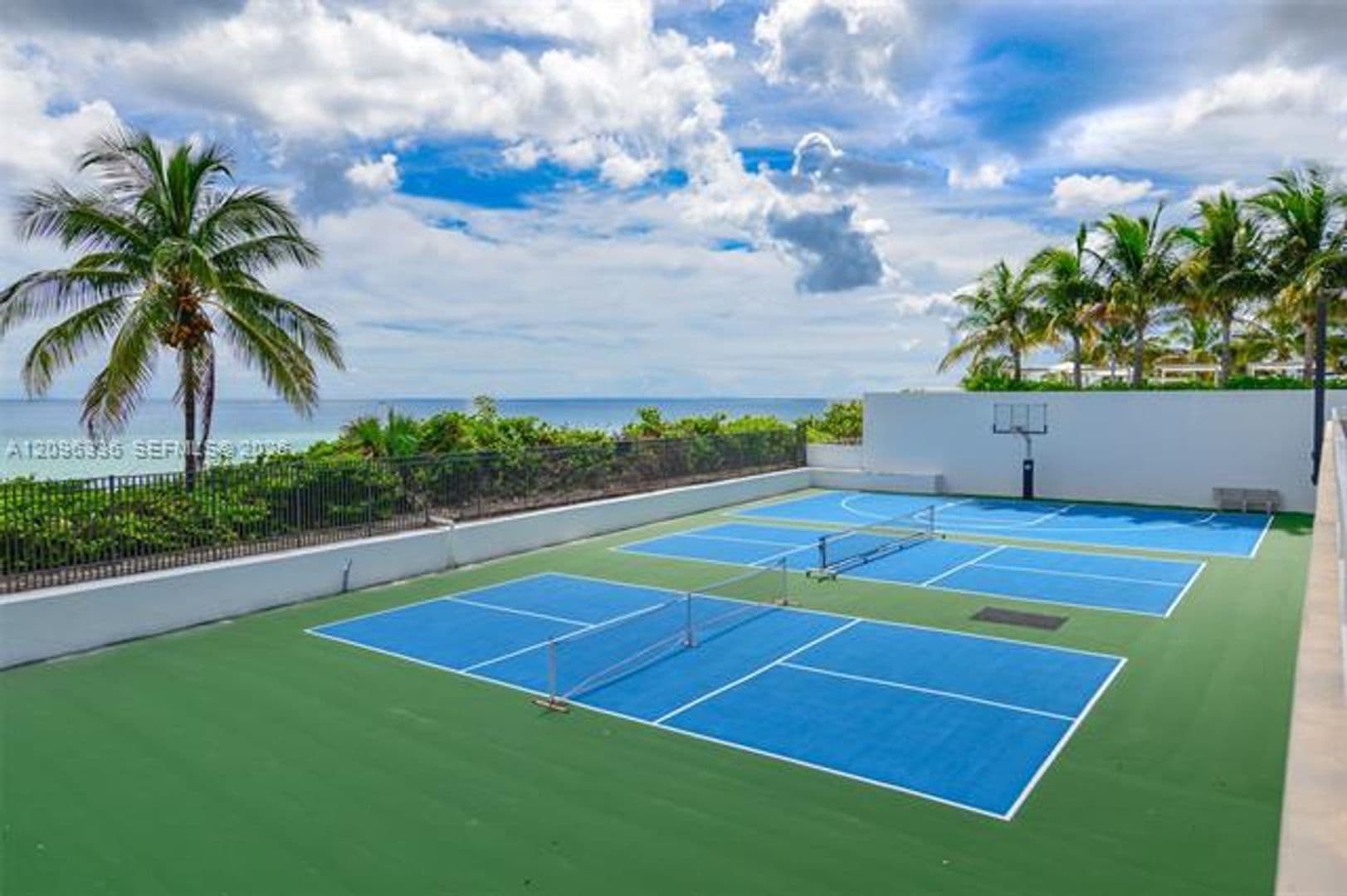Hallandale Beach Condo: 1980 S Ocean Dr cu-18D