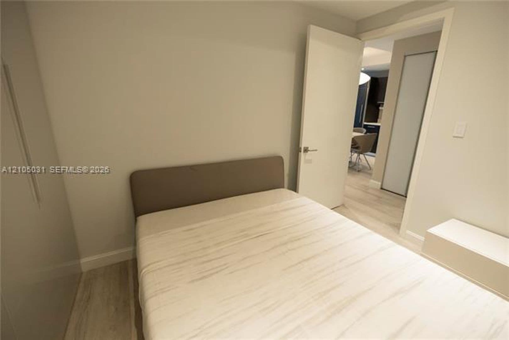 Miami Condo: 45 SW 9th St cu-1705