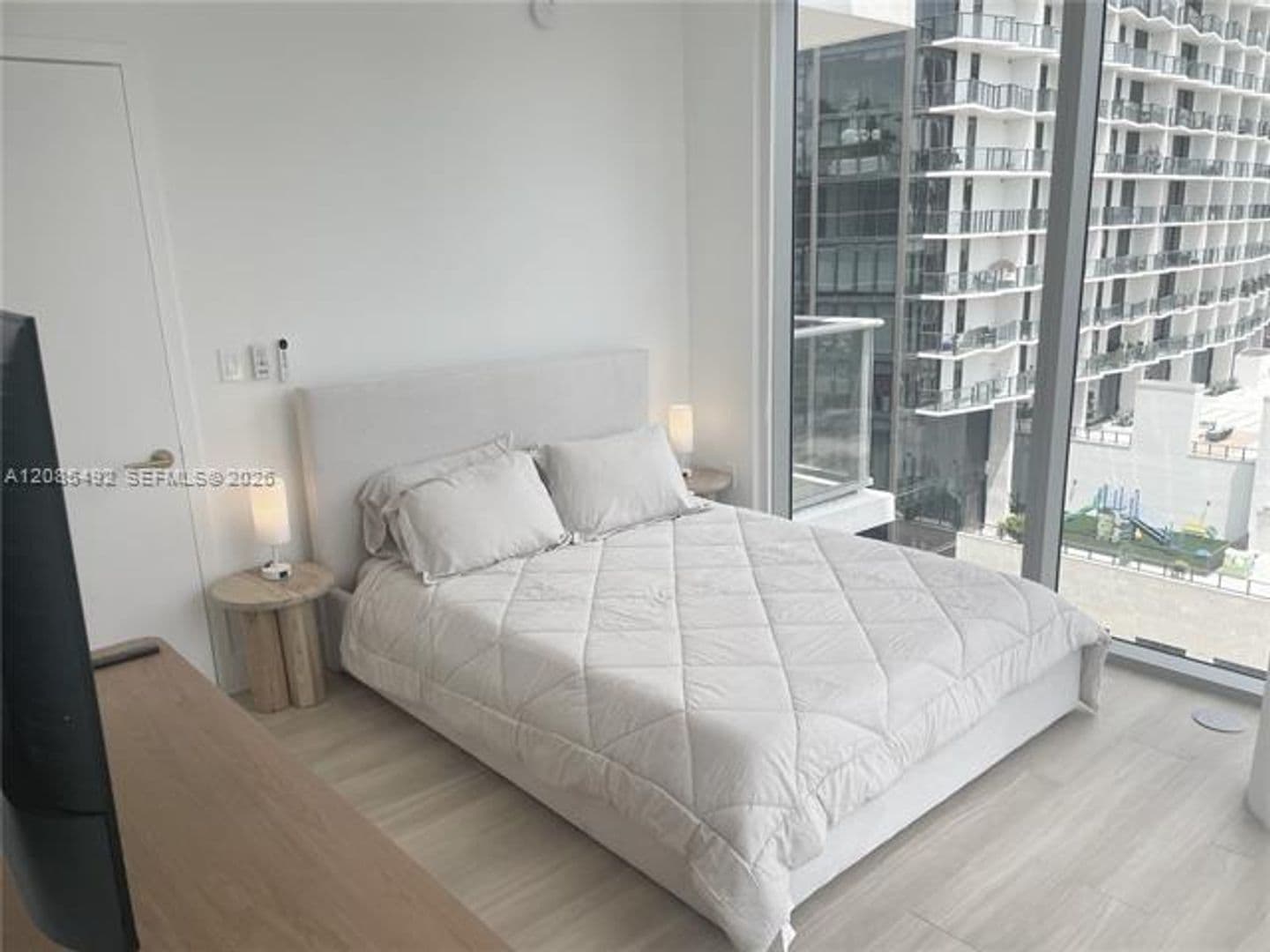 Miami Condo: 90 NE 32nd St cu-1001