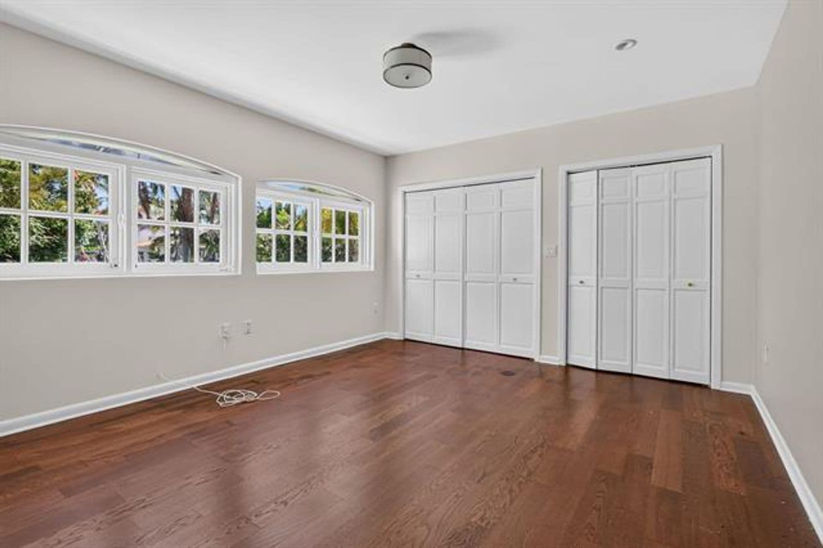 North Bay Village House: 7500 W Treasure Dr # 7500