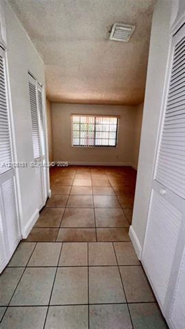 Miami House: 7500 SW 133rd Ave # 7500