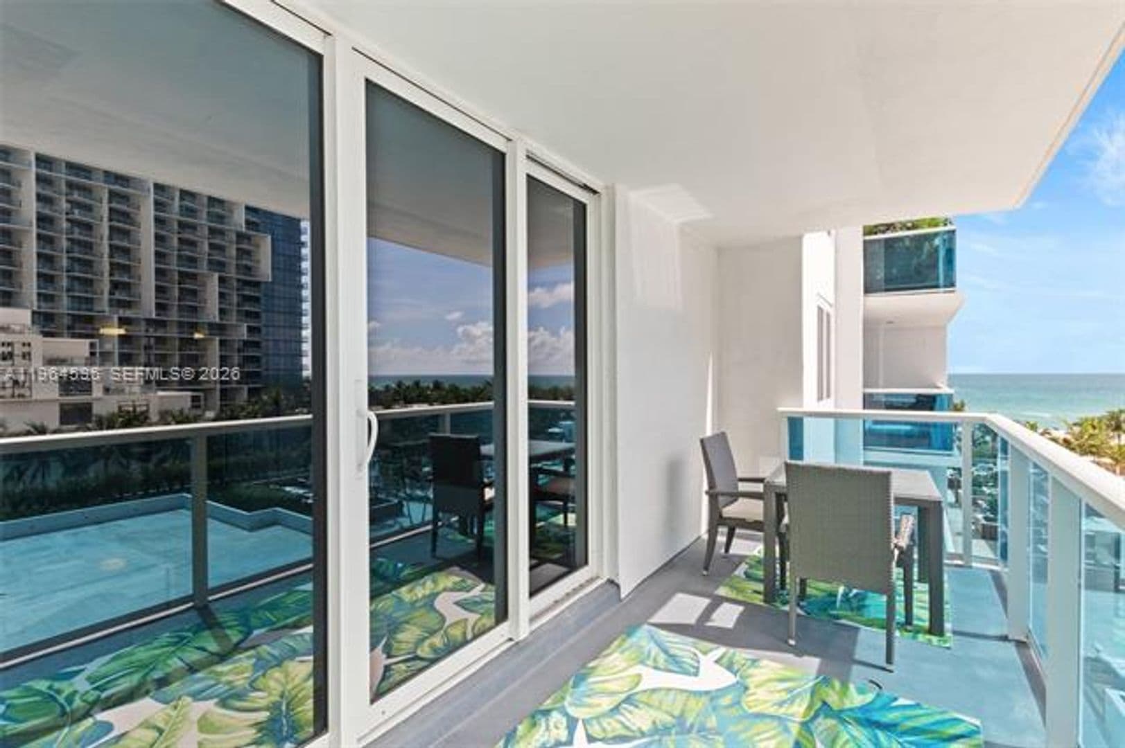 Miami Beach Condo: 2301 Collins Ave cu-504