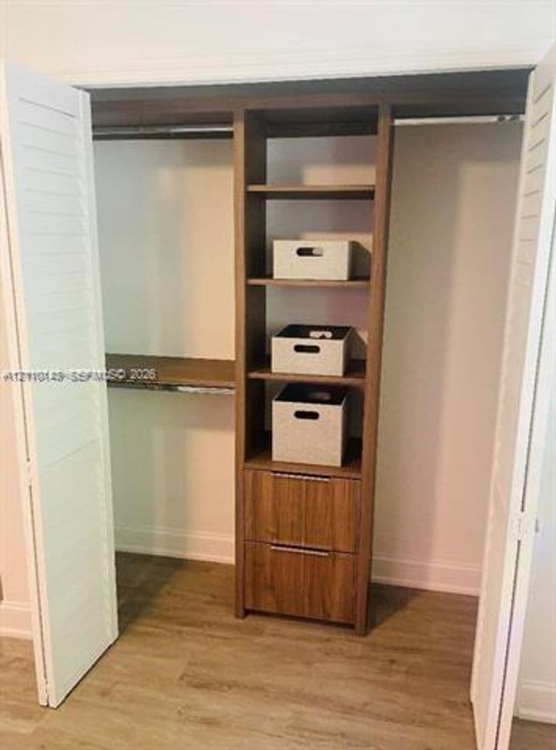 Miami Beach Condo: 1407 Meridian Ave cu-7