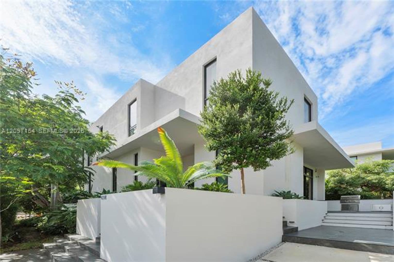 Miami Beach House: 4364 Alton Rd # 4364