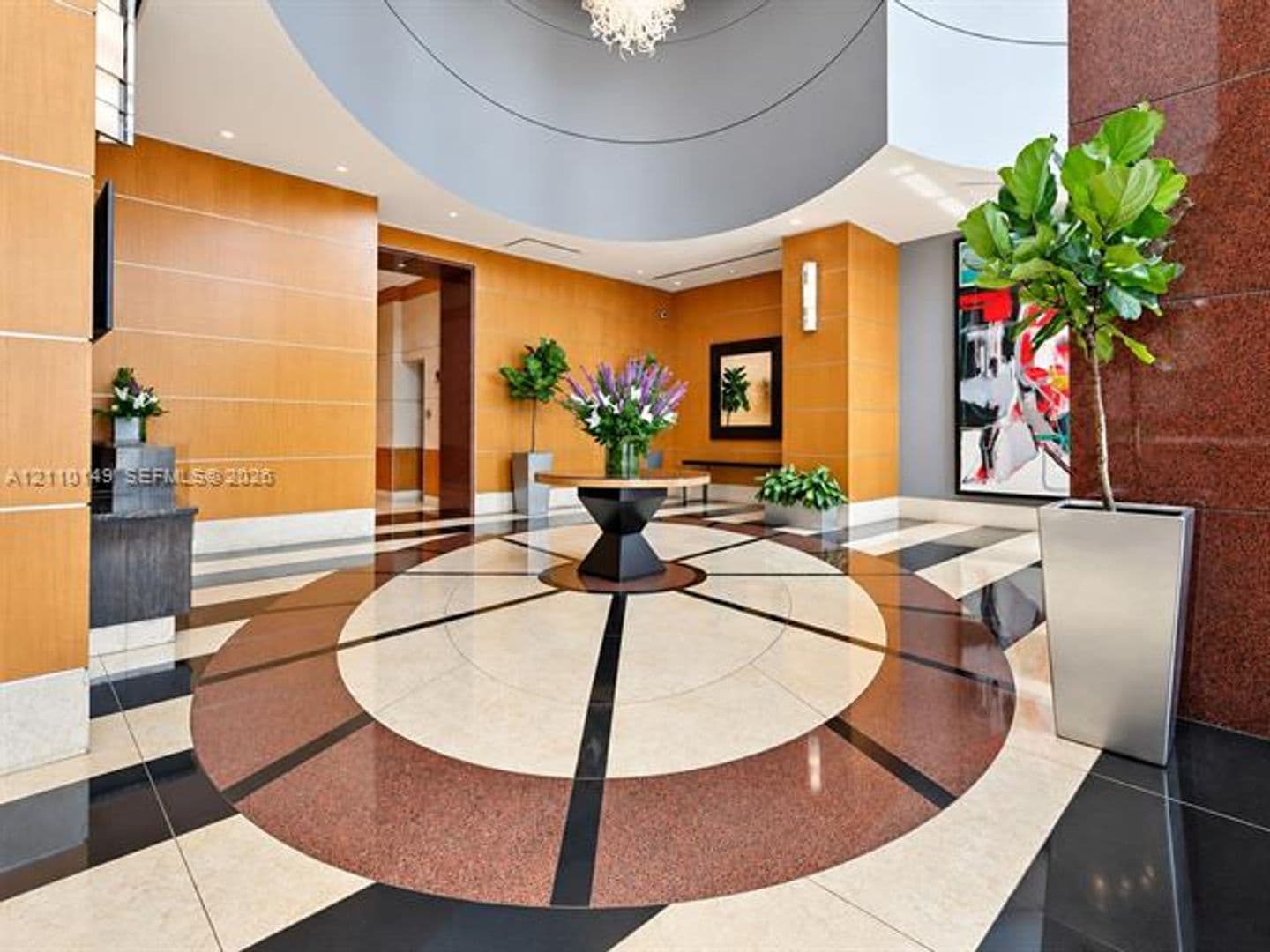 Miami Condo: 244 Biscayne Blvd cu-2405