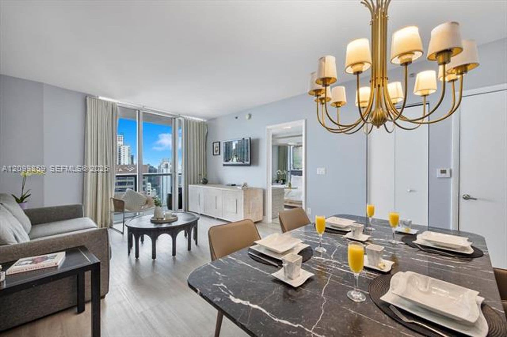 Miami Condo: 485 Brickell Ave cu-4309