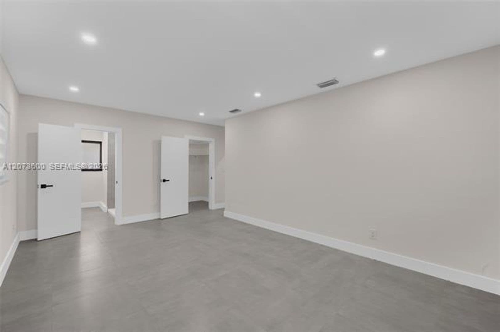 Coral Gables Condo: 345 Sarto Ave cu-1