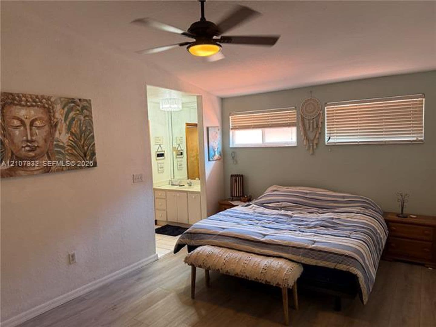 Hialeah House: 3293 W 77th Pl # 3293