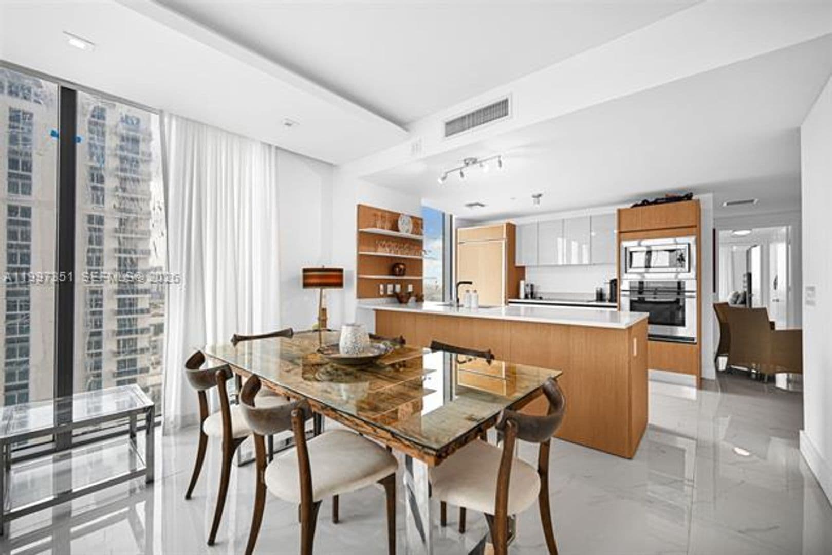 Miami Condo: 460 NE 28th St cu-2908