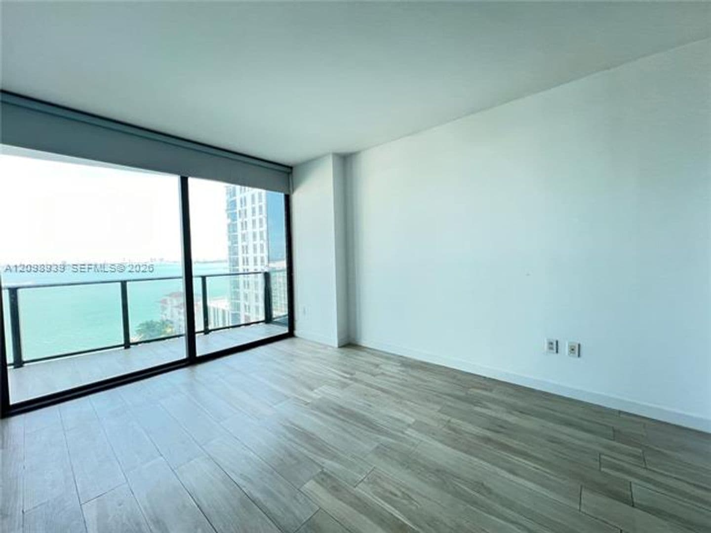 Miami Condo: 460 NE 28th St cu-1206