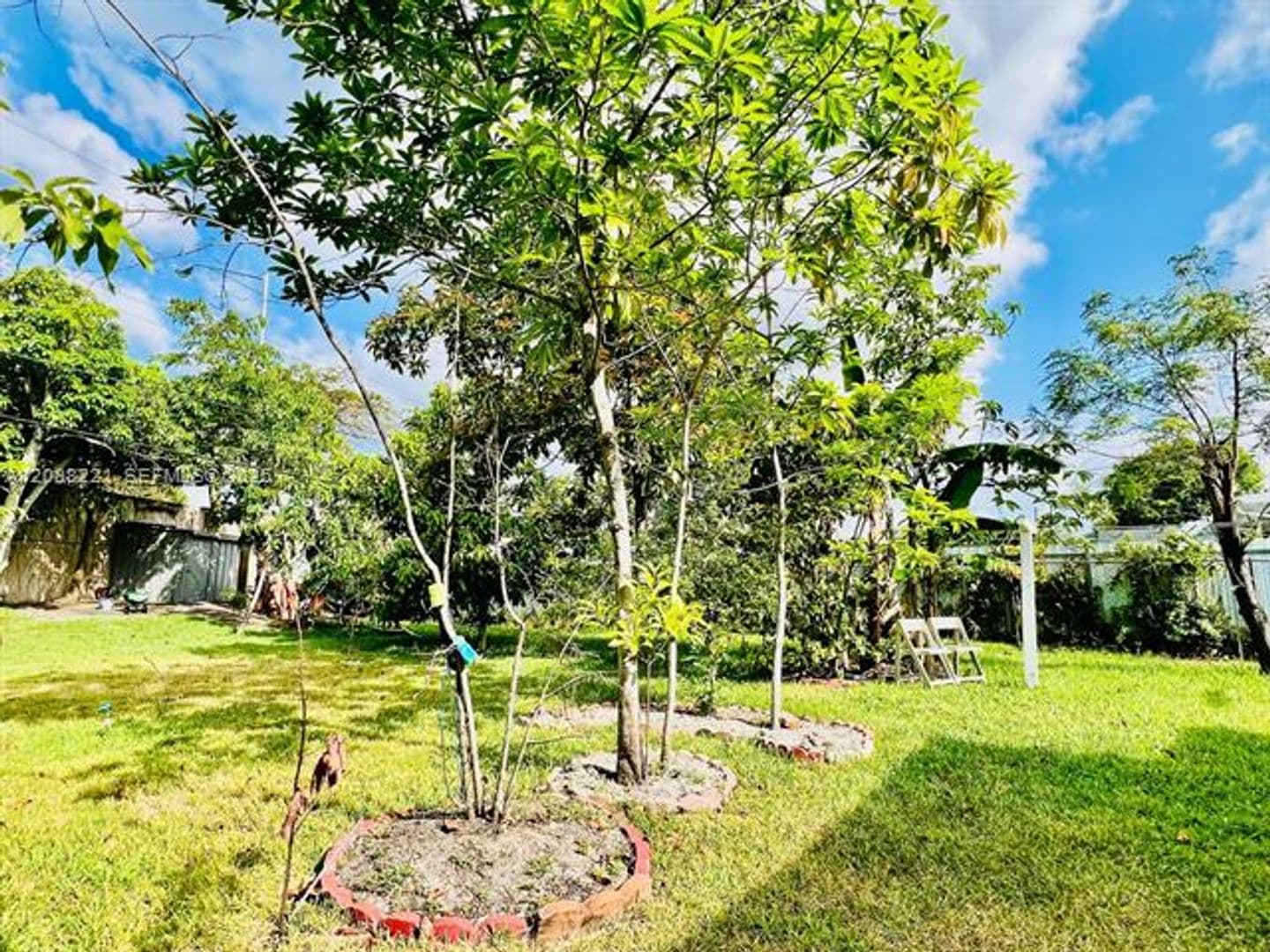 North Miami Beach House: 18320 NE 7th Ct # 18320