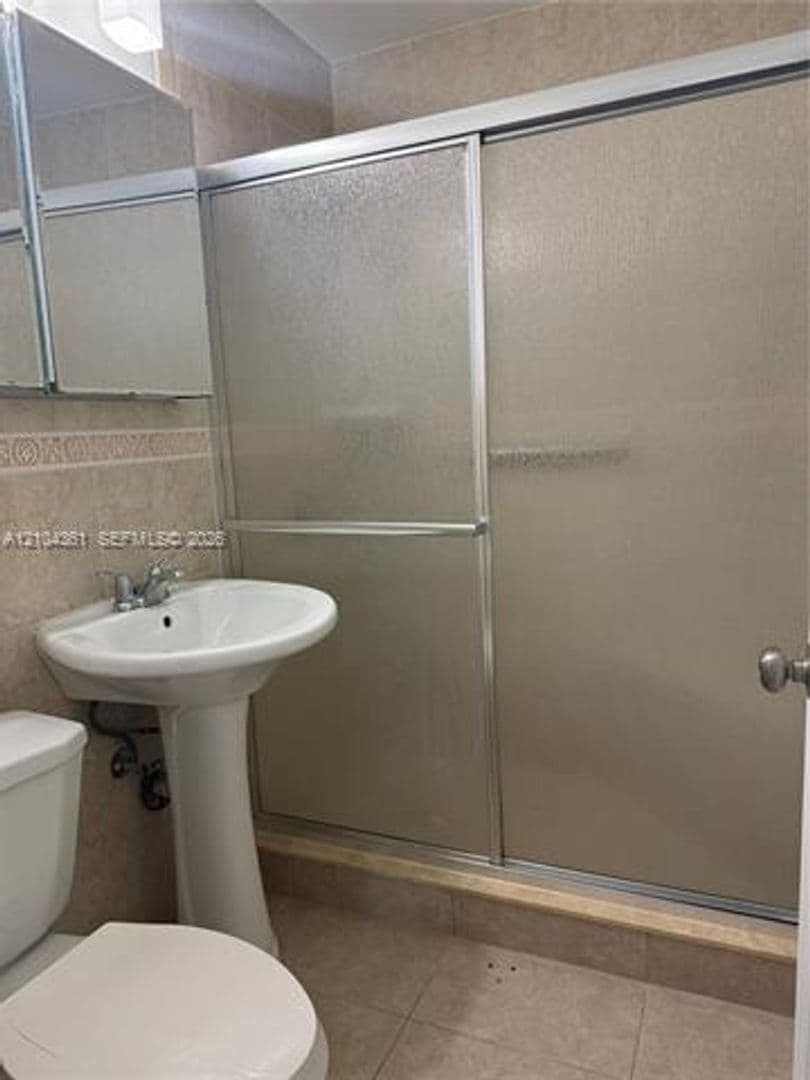 Miami House: 6473 SW 25th St # 6473