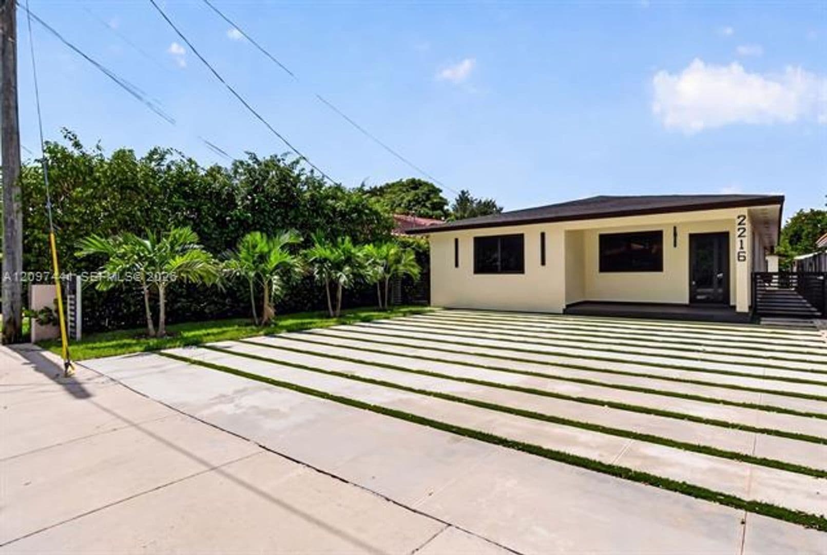 Miami House: 2216 SW 62nd Ave # 2216