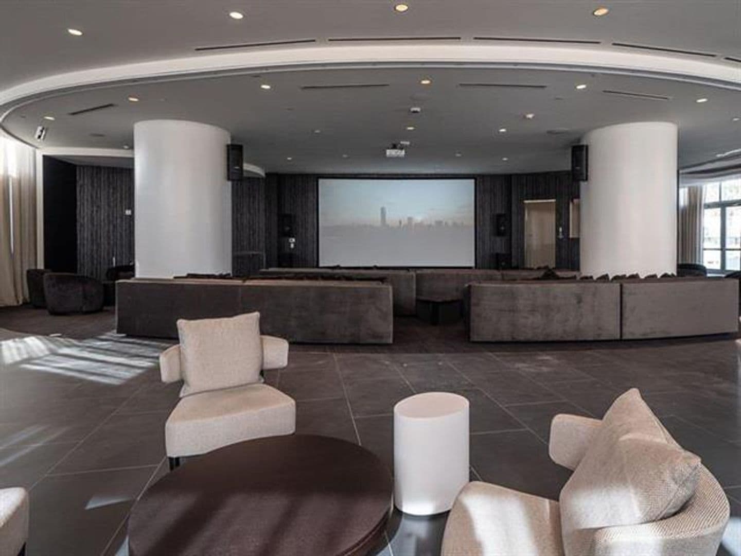 Miami Condo: 851 NE 1st Ave cu-2402