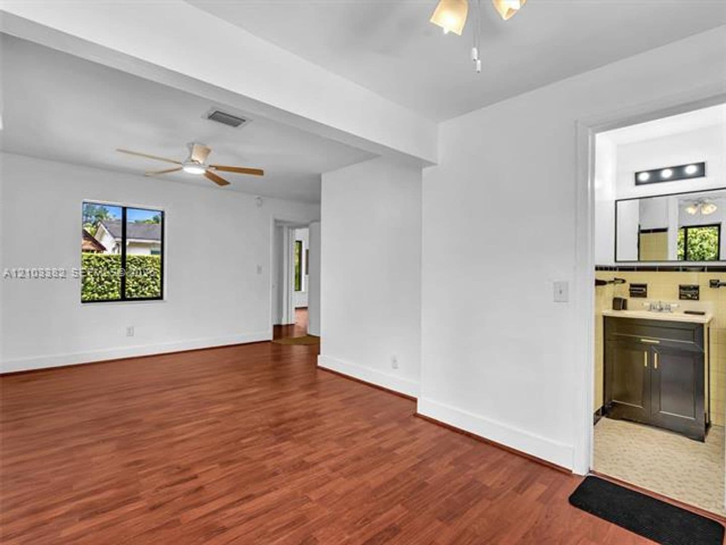 Coral Gables House: 1545 Mantua Ave # 1545