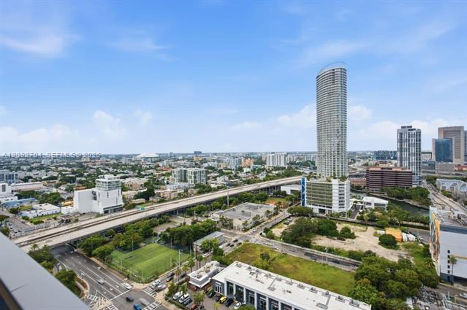 Miami Condo: 239 SW 9th St cu-1501