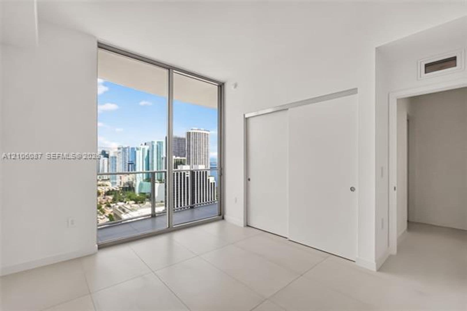 Miami Condo: 1400 Biscayne Blvd cu-2906