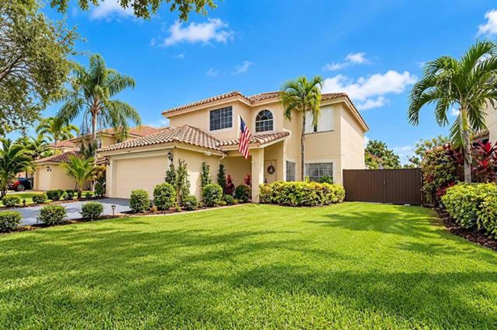 Pembroke Pines House: 1431 SW 87th Way # 1431