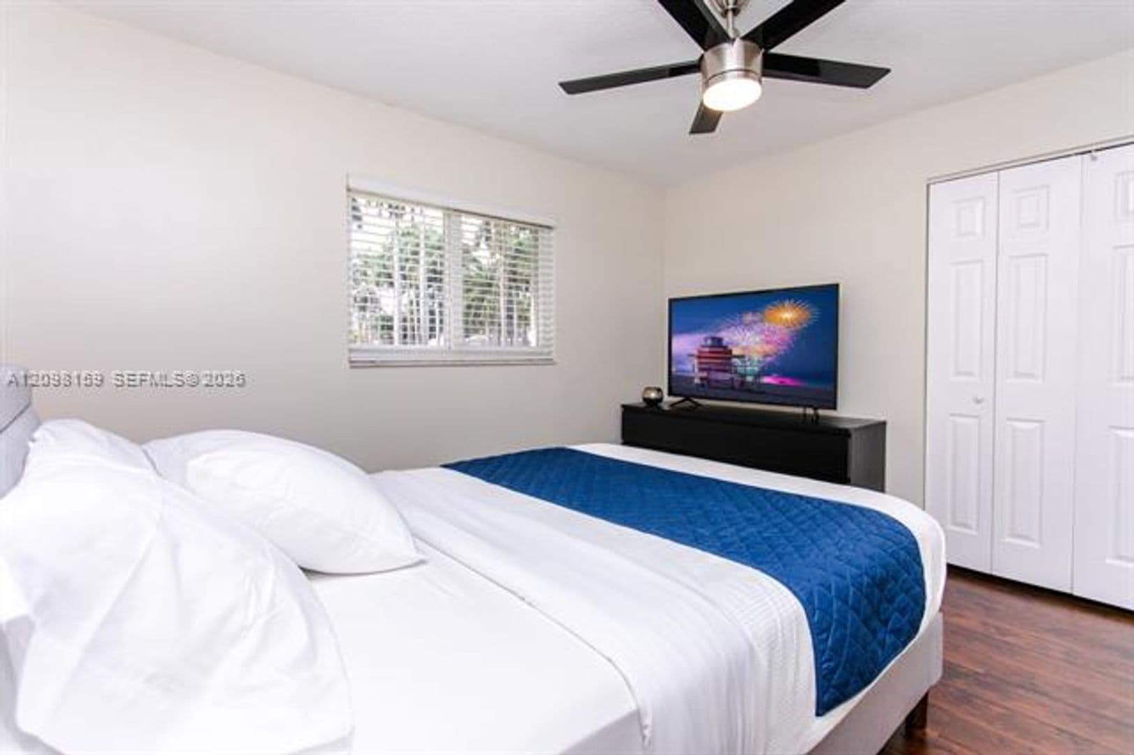 Hollywood House: 1254 Harrison St # 1254