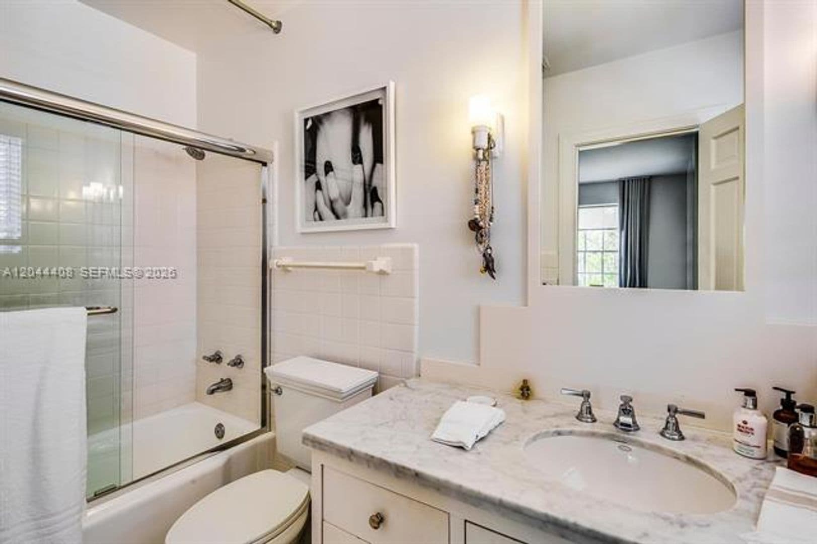 Coral Gables Townhome: 2828 Segovia St th 1