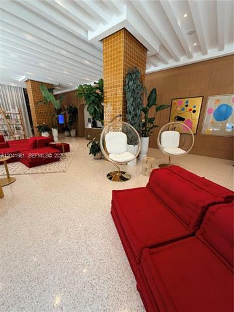 Miami Condo: 90 NE 32nd St cu-702