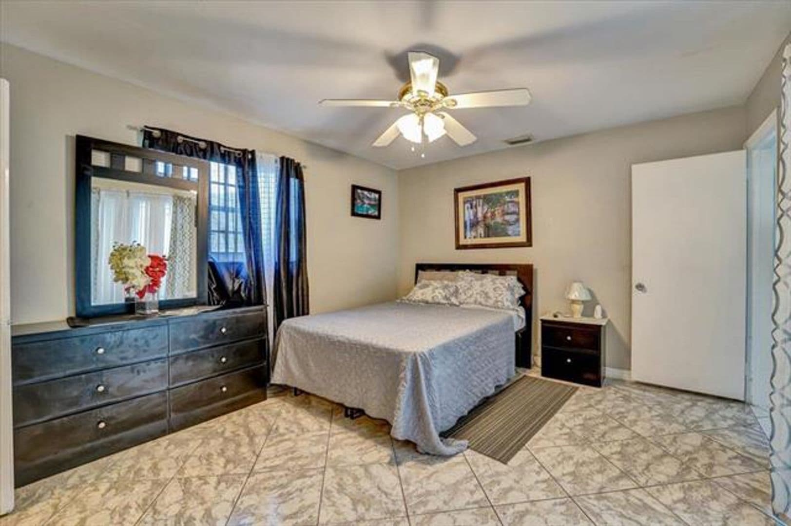 Lauderdale Lakes House: 3982 NW 39th Ave # 3982