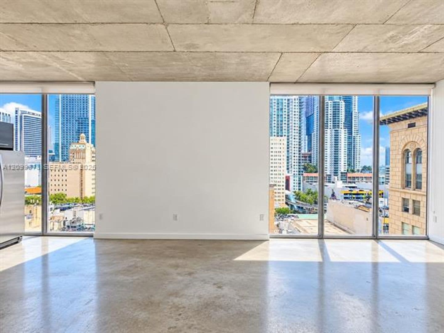 Miami Condo: 151 SE 1st St cu-1202