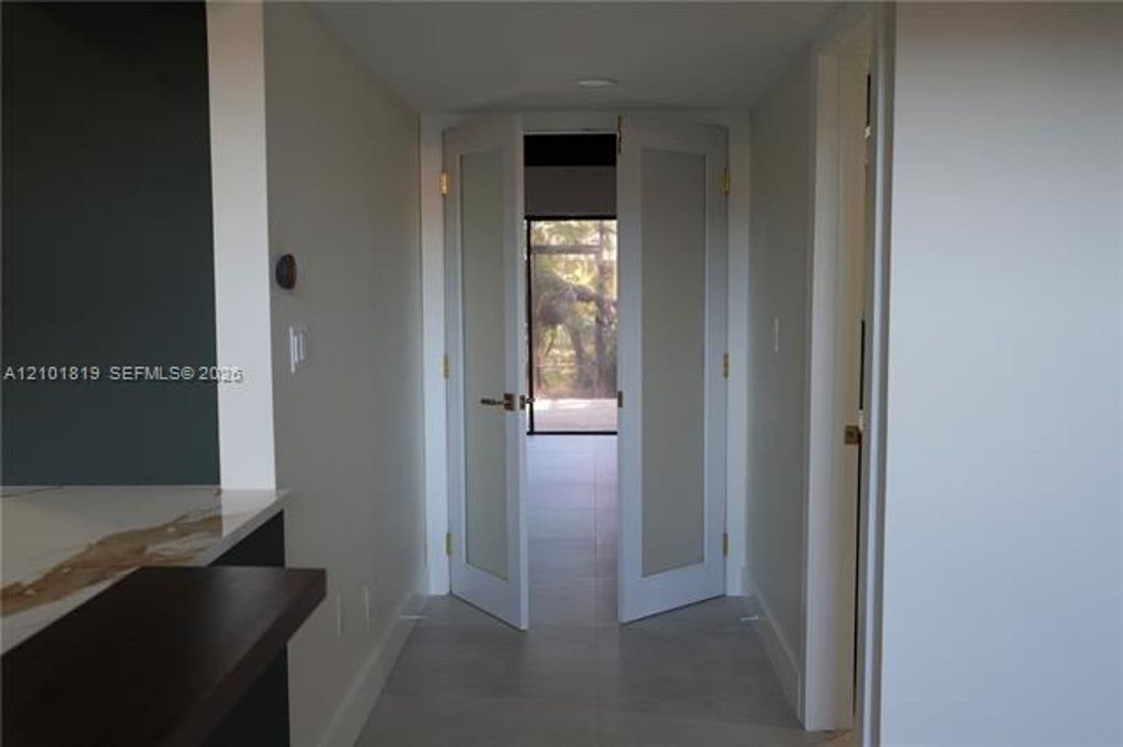 Plantation Townhome: 701 E Coco Plum Cir th 8