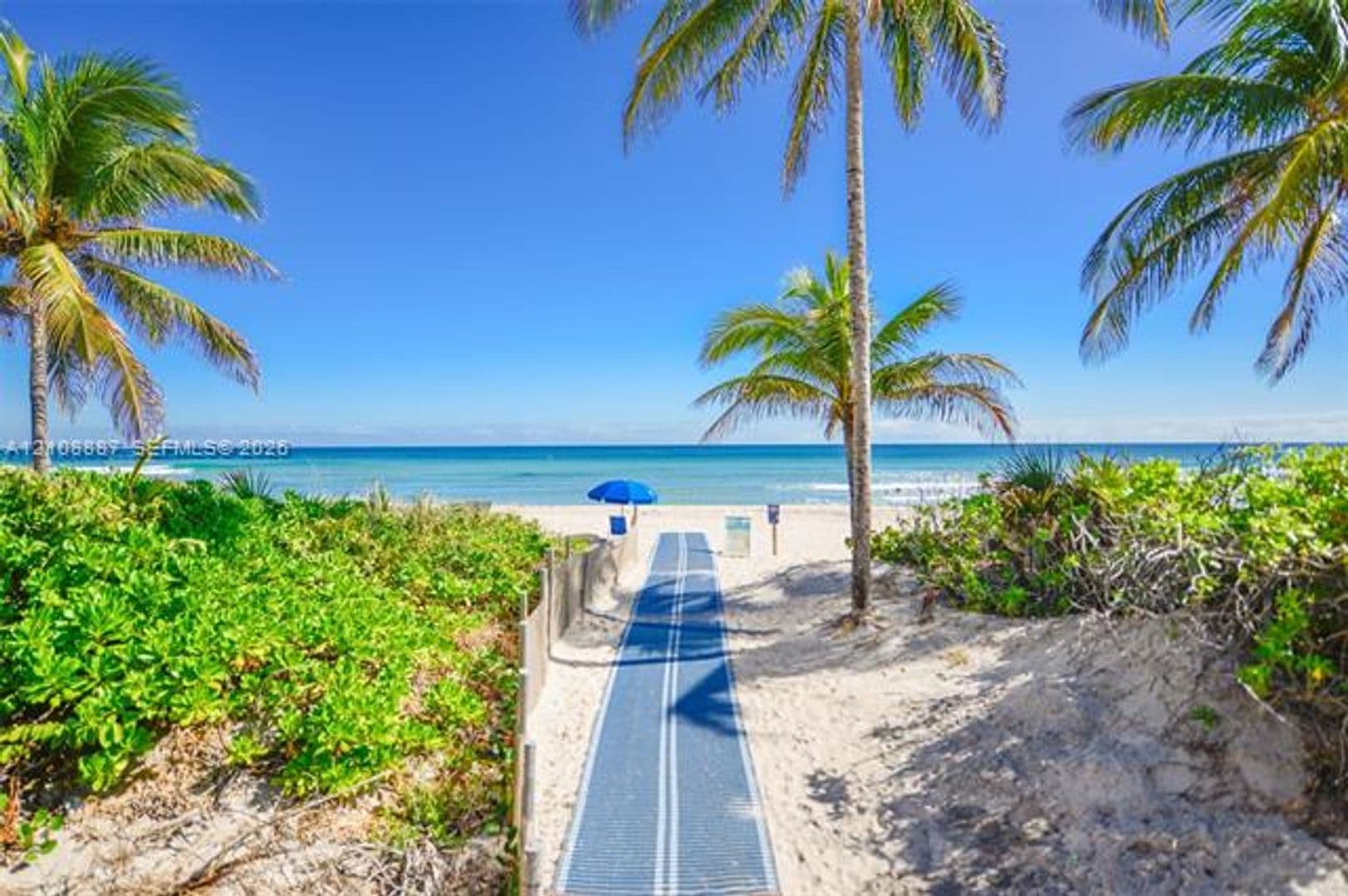Hallandale Beach Condo: 1950 S Ocean Dr cu-18Q