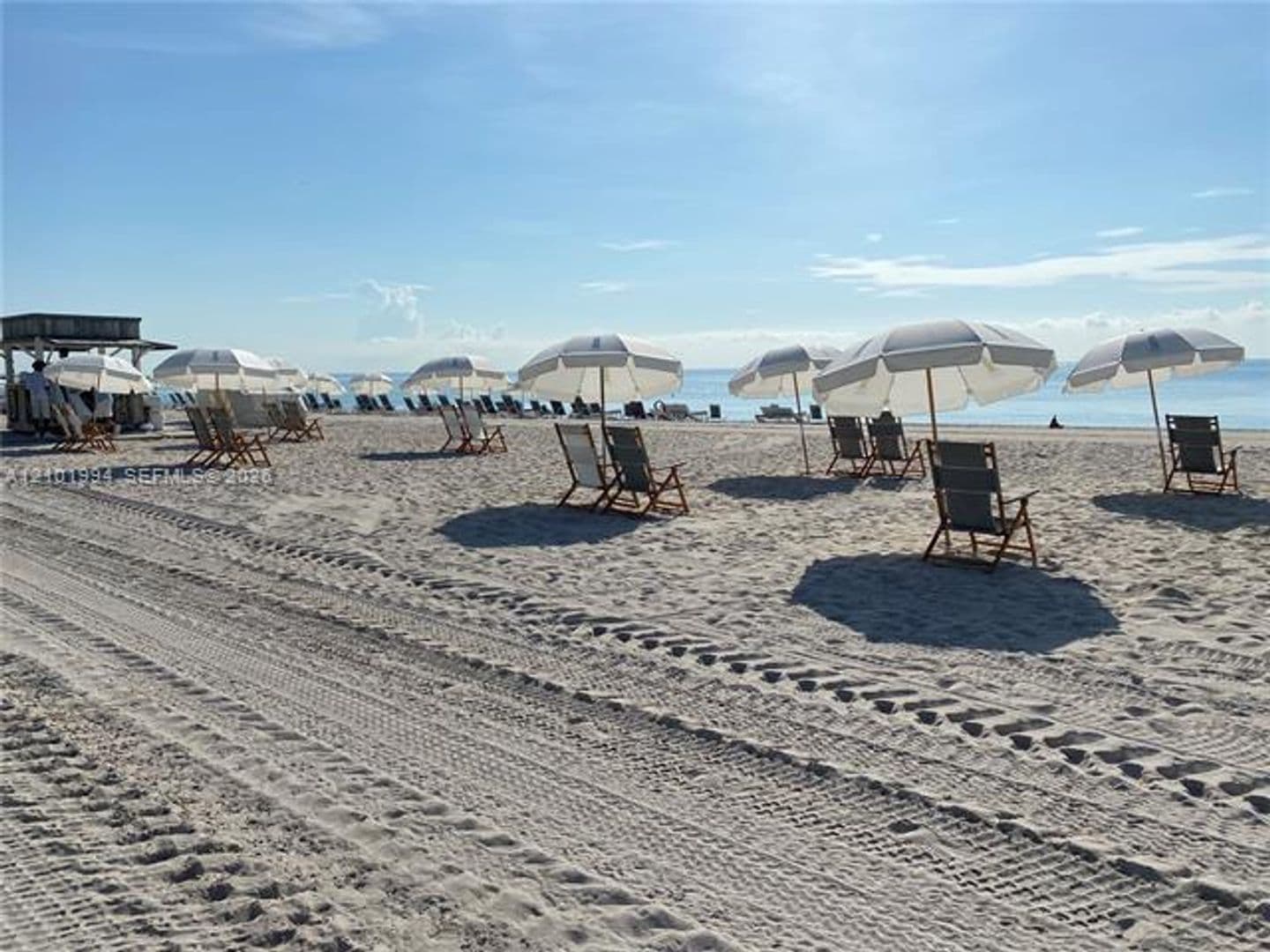 Miami Beach Condo: 2301 Collins Av cu-737