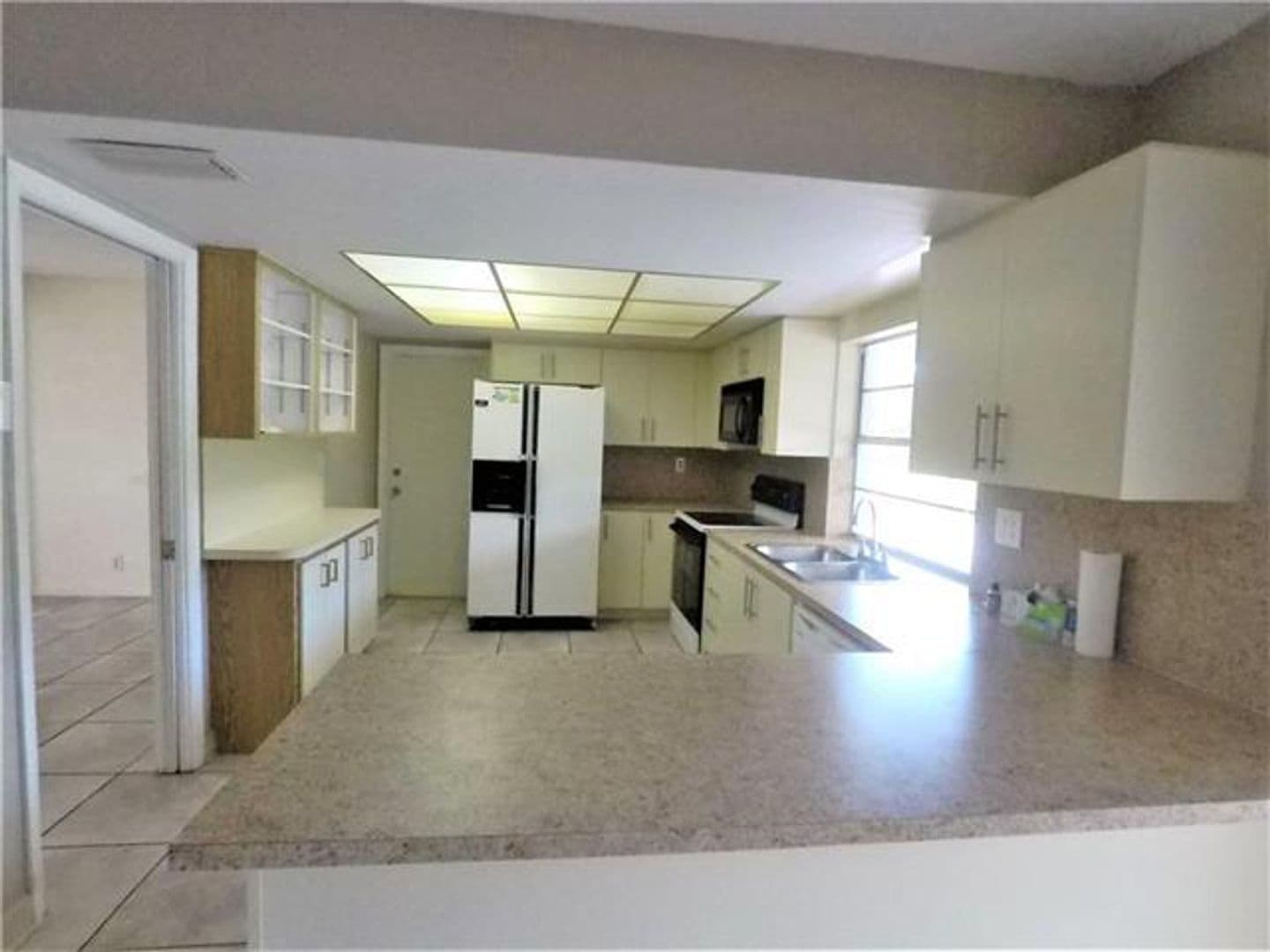 Plantation House: 7221 NW 10th Pl # 7221