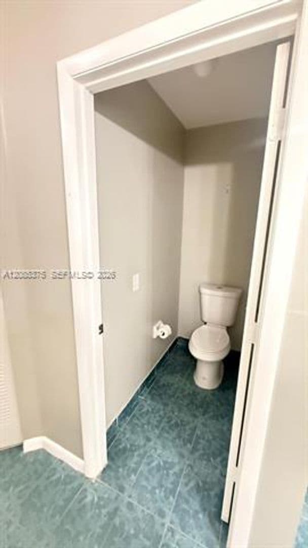 Miami Townhome: 16042 SW 86th Ln th 16042