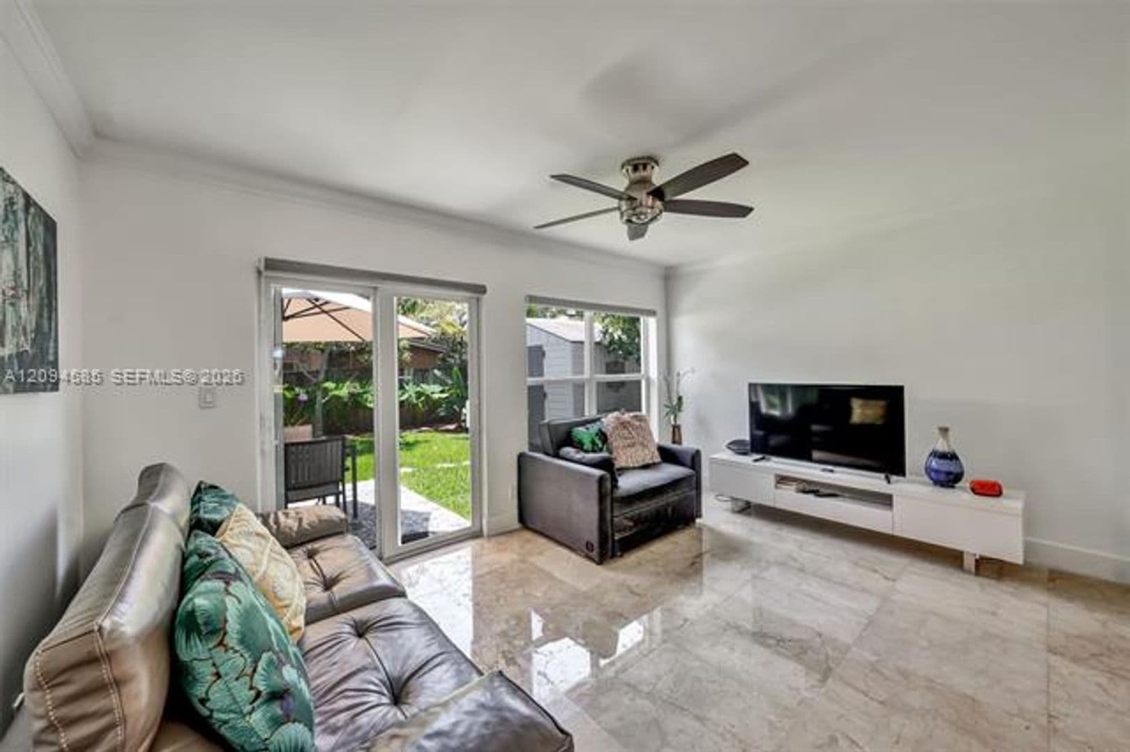 Hallandale Beach House: 814 NE 4th St # 0