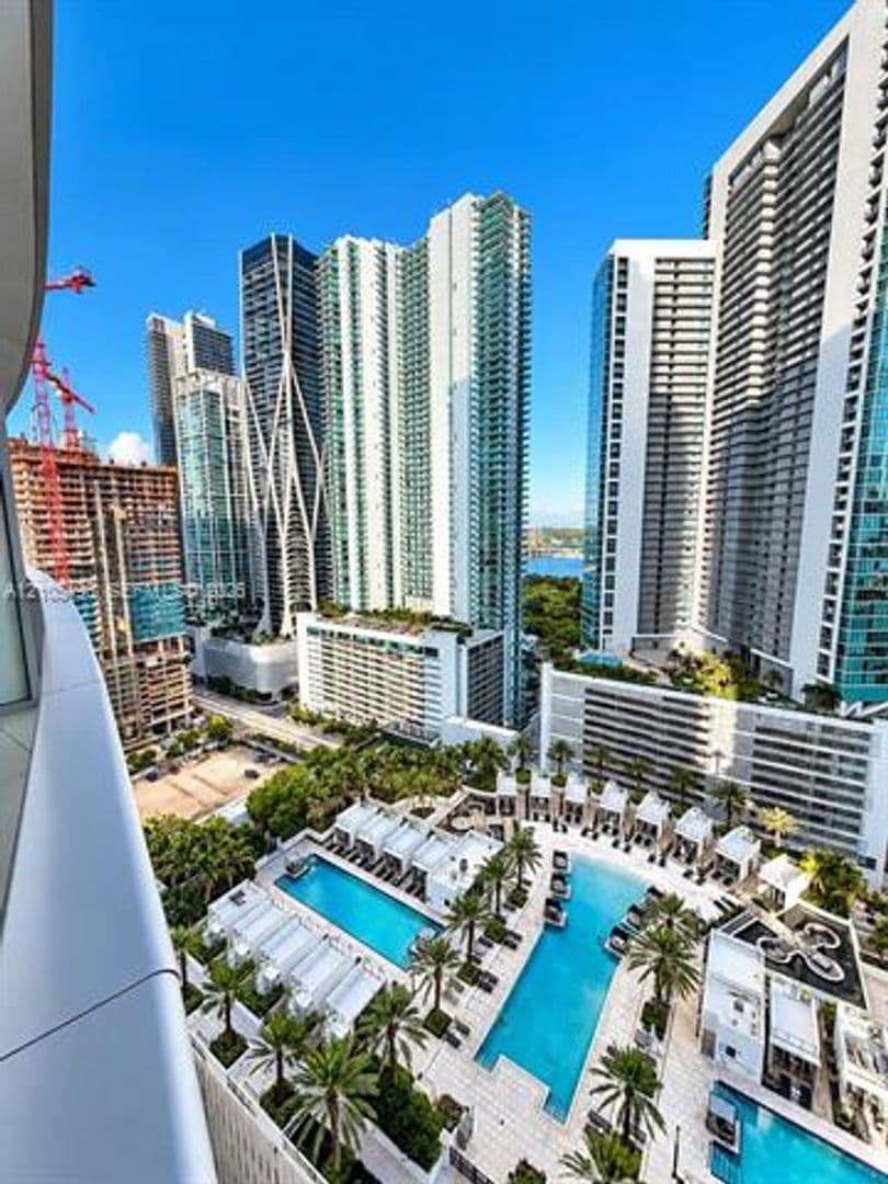 Miami Condo: 851 NE 1st Ave cu-2309