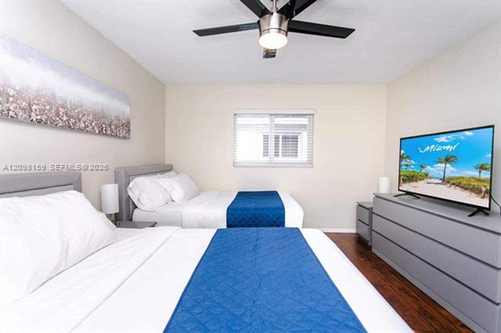 Hollywood House: 1254 Harrison St # 1254