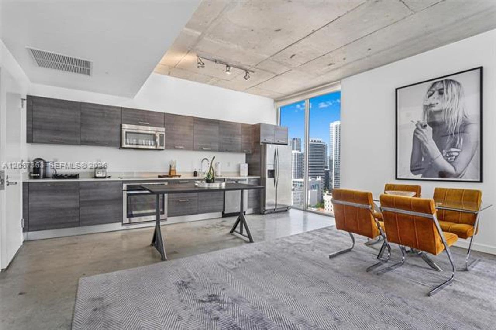 Miami Condo: 151 SE 1st St cu-2102