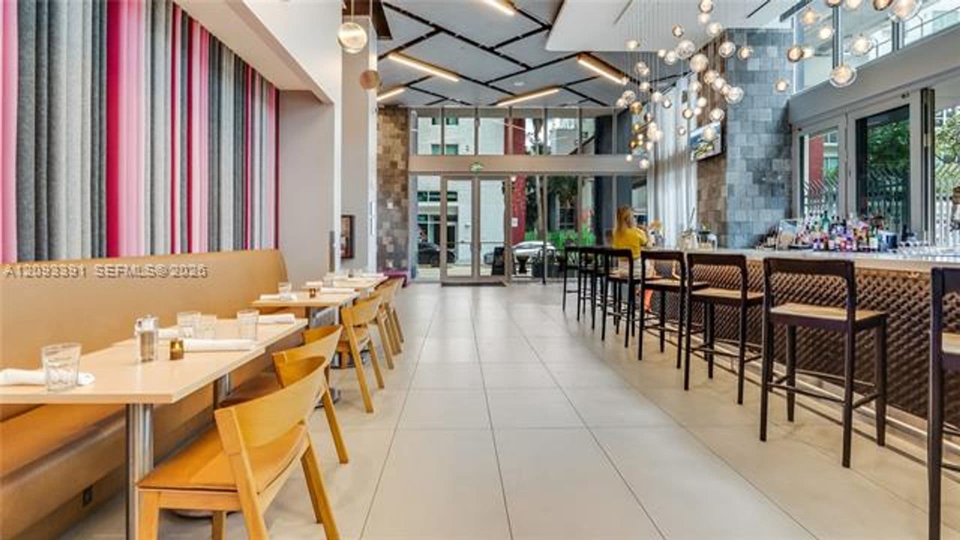 Miami Condo: 227 NE 2nd St cu-2806
