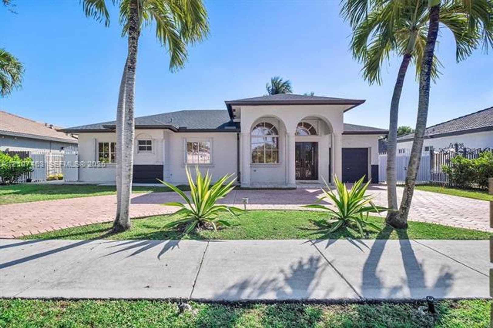 Hialeah House: 7071 W 6th Ave # 7071