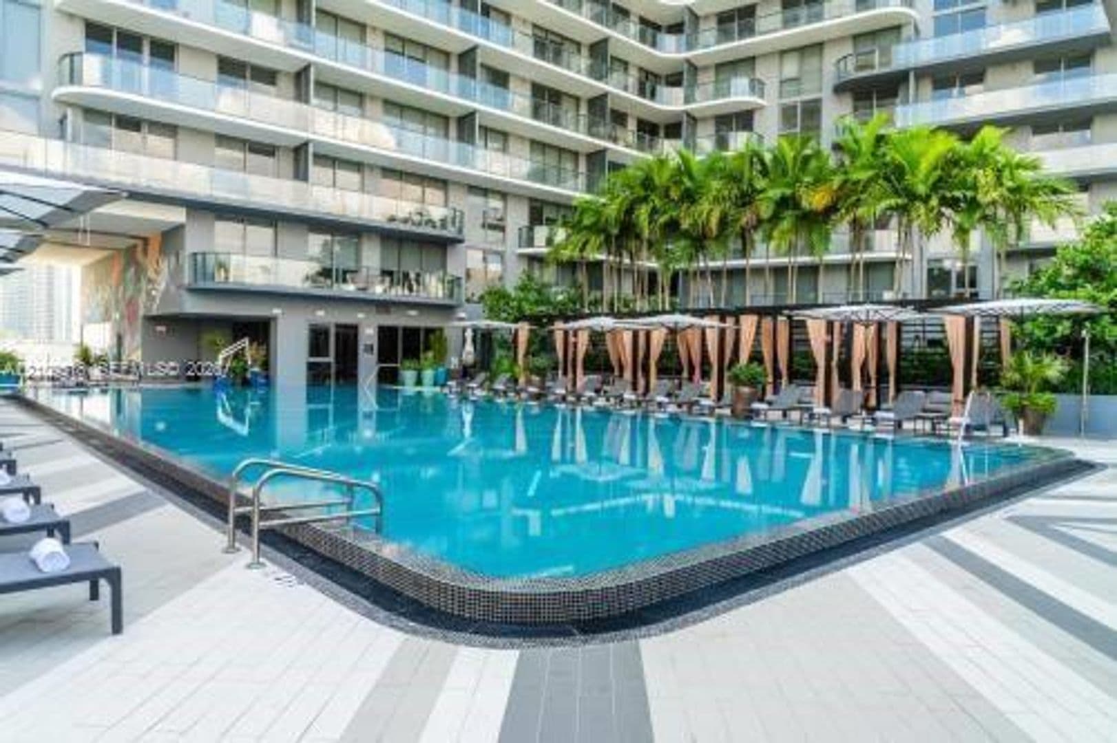 Miami Condo: 121 NE 34th St cu-2016