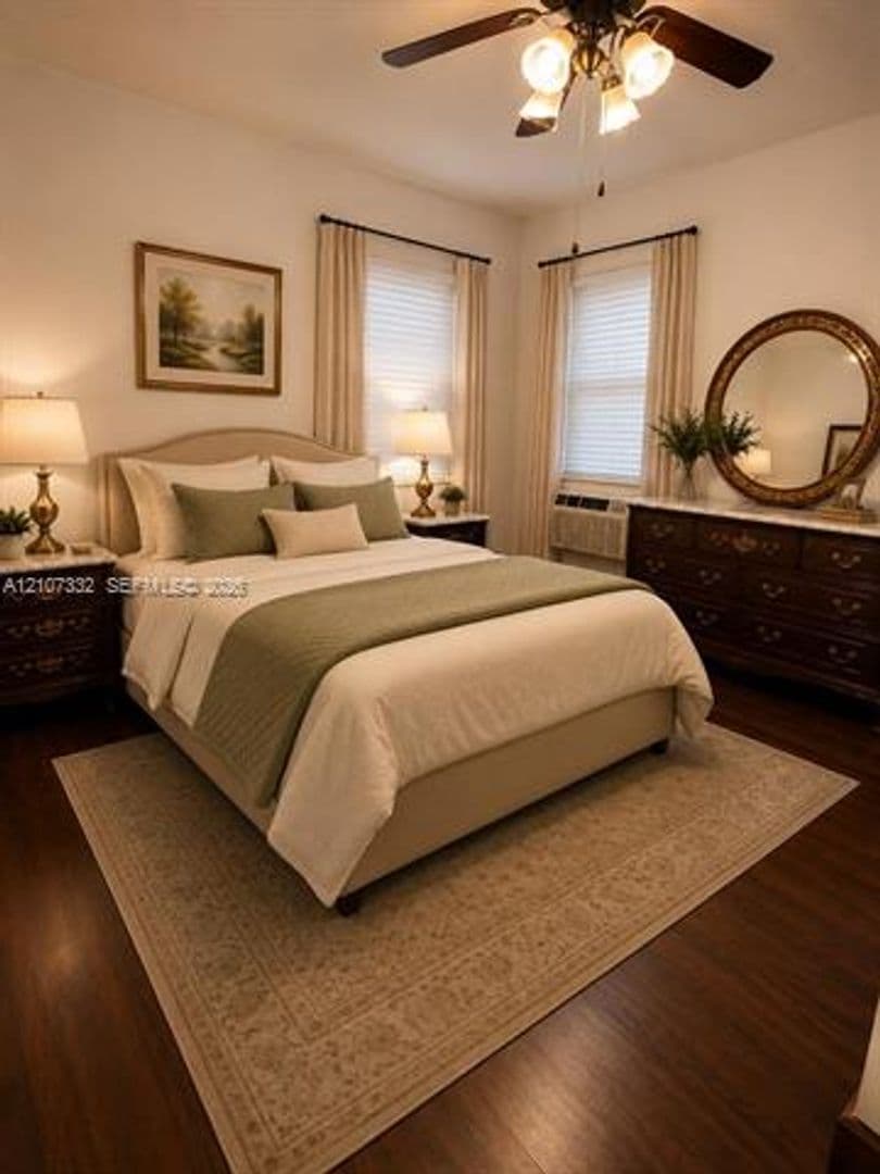 Miami Springs House: 164 Navajo St # 164