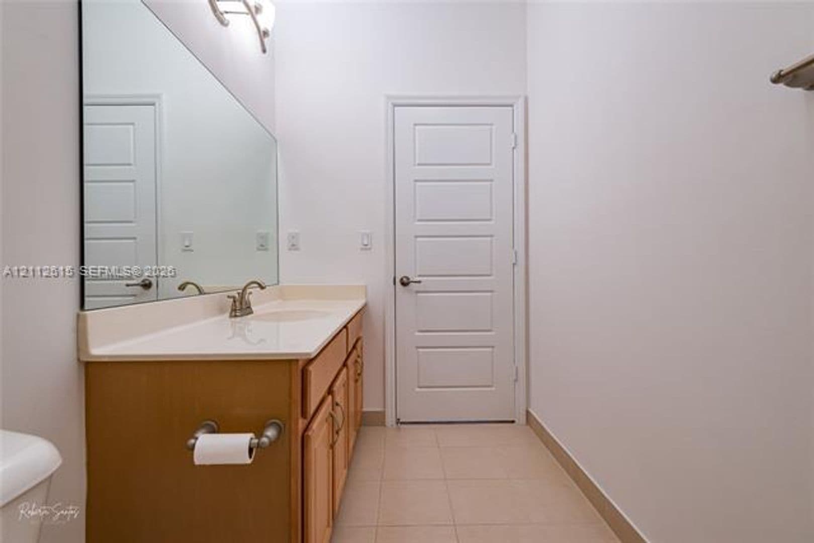 Miami House: 771 NE 191st St # 0