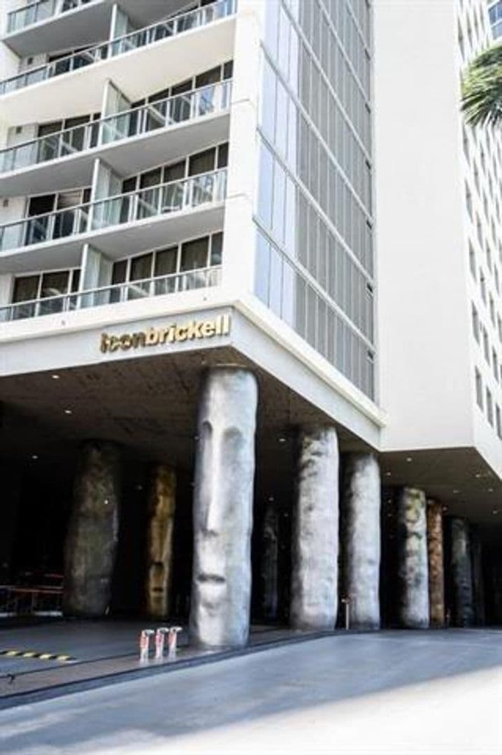 Miami Condo: 495 Brickell Ave cu-1605