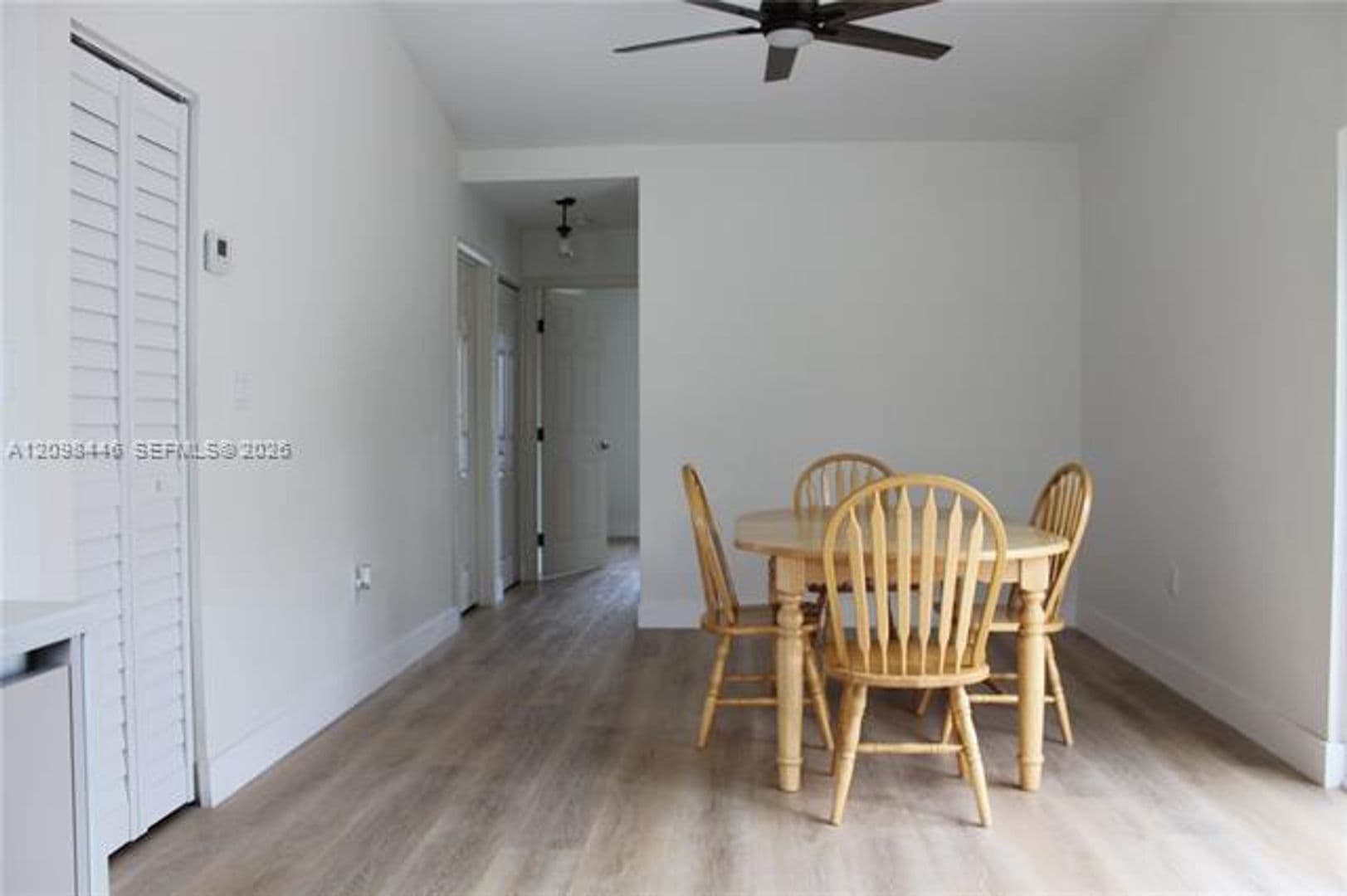 Davie House: 681 Pine Ridge Ter # 0