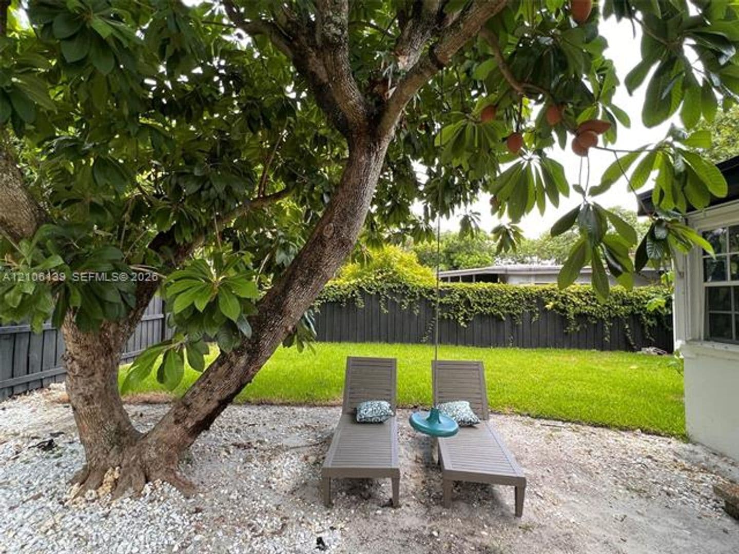 Miami House: 347 NE 110th St # 347