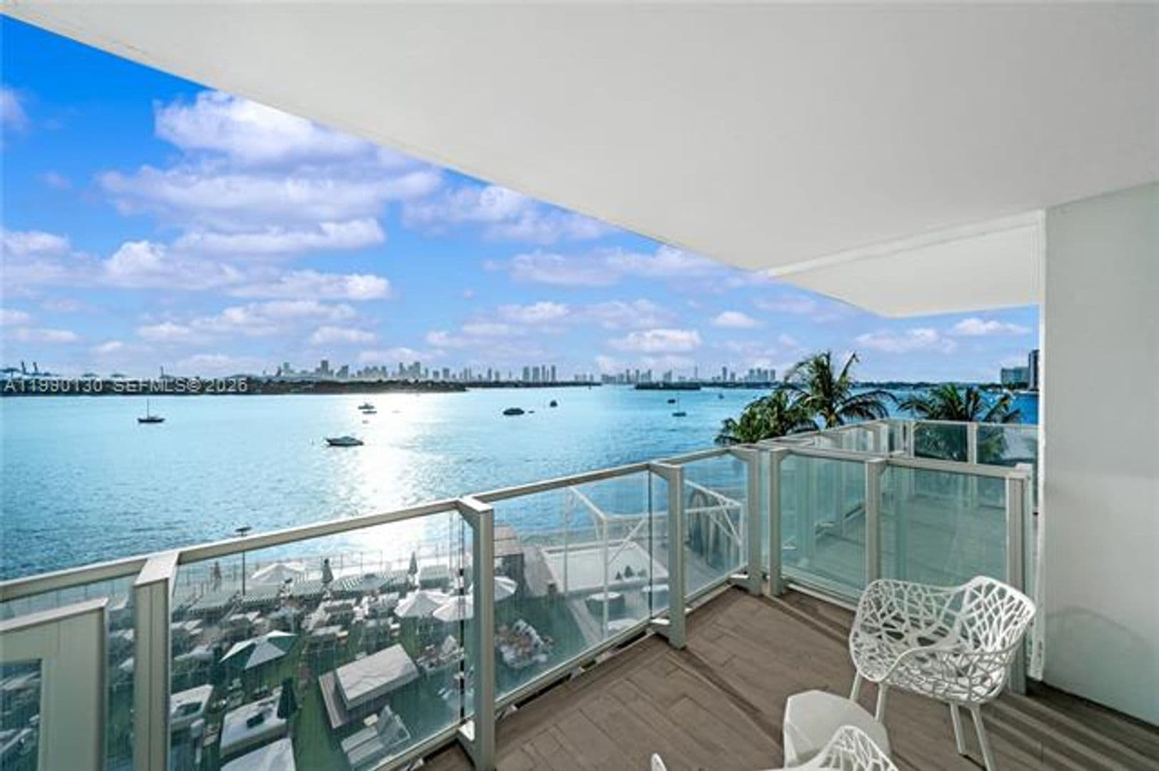Miami Beach Condo: 1100 West Avenue cu-514